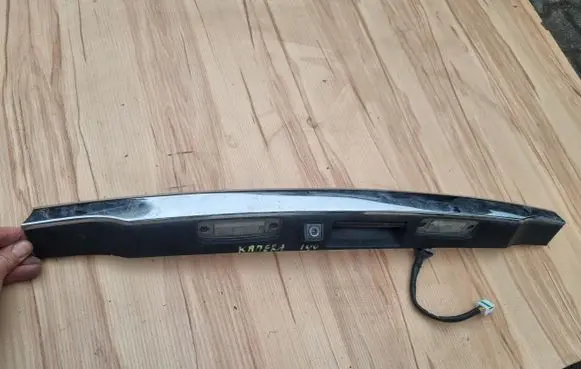 Hyundai i40 Tailgate handle with camera 