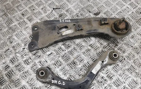 KIA Ceed Rear upper control arm/wishbone 55101G4AA0 55280G4AA0