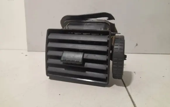 Volkswagen Transporter - Caravelle T5 Dash center air vent grill 7H1819203C