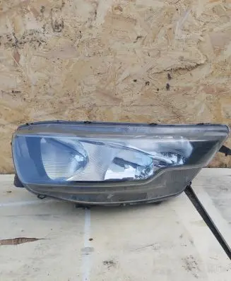 Iveco Daily 6th gen Headlight/headlamp 5801473745 32232S 1387113875