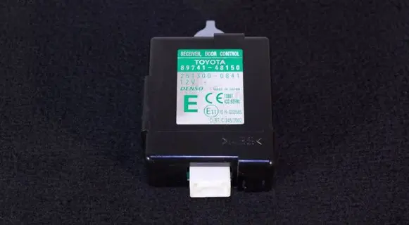 Lexus RX 330 - 350 - 400H Door control unit/module 8974148150 2513000841