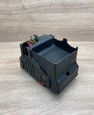 Renault Laguna II Fuse module 8200003059 318003100 USED