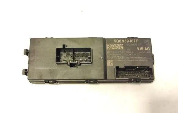 Skoda Kodiaq Tailgate/trunk control unit/module 5Q0959107P 5Q0959107J