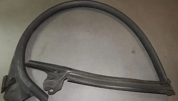 Audi A7 S7 4G Front door rubber seal 4G8845353B