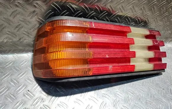 Mercedes-Benz S W126 Rear/tail lights 22072 0153316R3