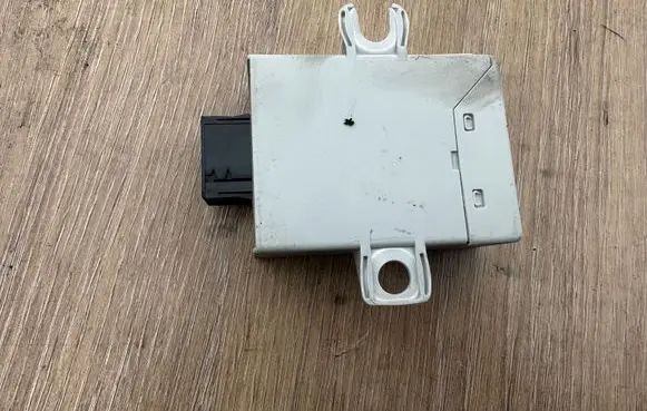 Mini One - Cooper Clubman R55 Wing mirror control module 9177975 10004150 110187