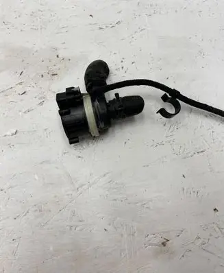 Porsche Macan (95B) Electric auxiliary coolant/water pump 12402101200