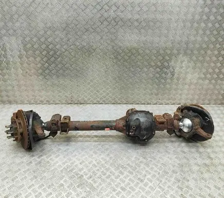 Nissan Patrol Y60 Front axle beam 38511G9640