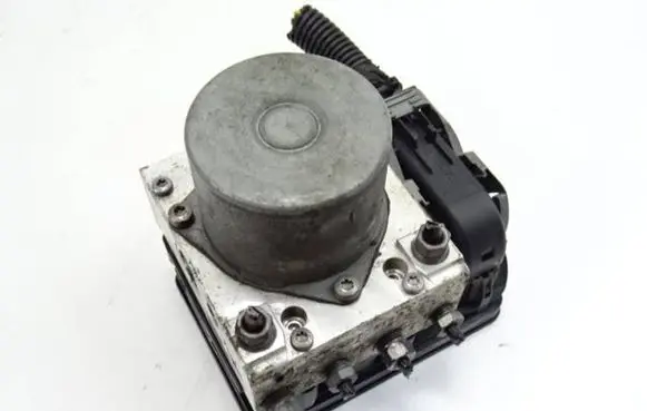 Fiat 500L ABS Pump 51973614 18552009 18551810B