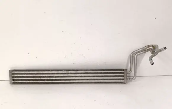 Audi Q7 4L Power steering radiator 7L8422885A H9191002