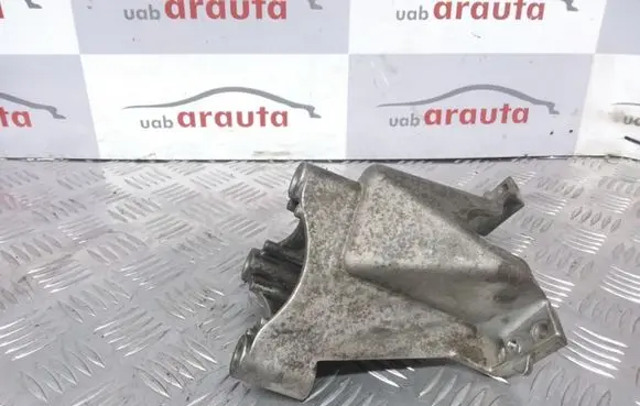 Citroen C5 Engine mounting bracket 9638770480