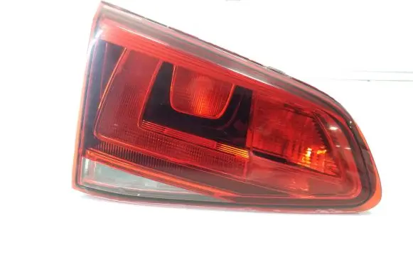 Volkswagen Golf VII Rear/tail lights 5G0945093T
