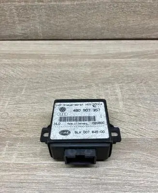 Audi A6 S6 C5 4B Light module LCM 4B0907357 5LA00784500