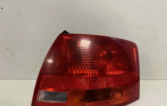Audi A4 S4 B7 8E 8H Rear/tail lights 8E9945096C 484002 743002