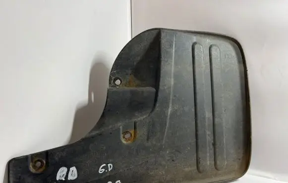 Toyota Hilux (AN10, AN20, AN30) Rear mudguard 766210K030