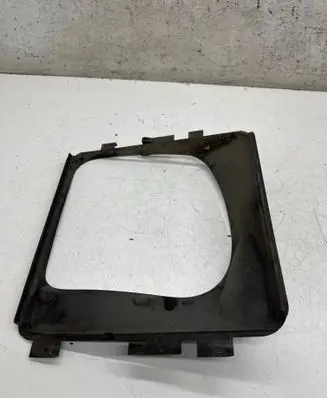 Porsche Macan (95B) Intercooler air channel guide 95B117339