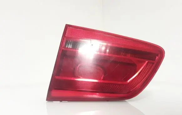 Volkswagen Touran II Tailgate rear/tail lights 1T0945094
