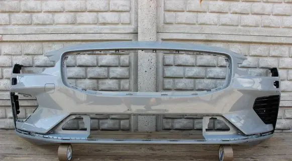 Volvo V60 Front bumper 31690530