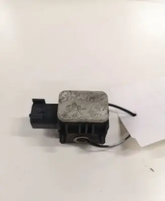 Hyundai Santa Fe Airbag deployment crash/impact sensor 959202B000 SA320070000