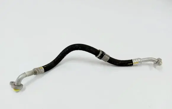 Volvo S90, V90 Air conditioning (A/C) pipe/hose 32226905
