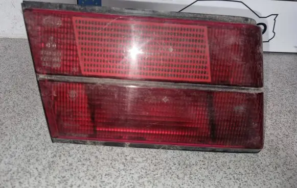 BMW 5 E34 Tailgate rear/tail lights 1384011