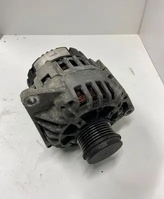 Audi A6 S6 C5 4B Generator/alternator S542466A SG10B019