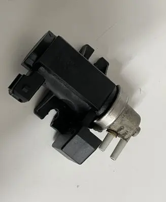 Valve vacuum