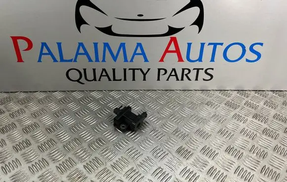 Opel Astra K Turbo solenoid valve 55576356