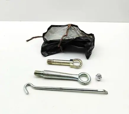 Mazda MX-5 ND Tool set LD4737770 B00237160B