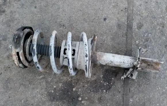 Renault Megane I Front shock absorber/damper