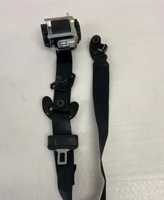 Ford Focus Front seatbelt JX7BA61294 637023400D 0080R0000