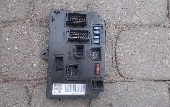 Citroen C4 I Picasso Fuse module BSCAC400