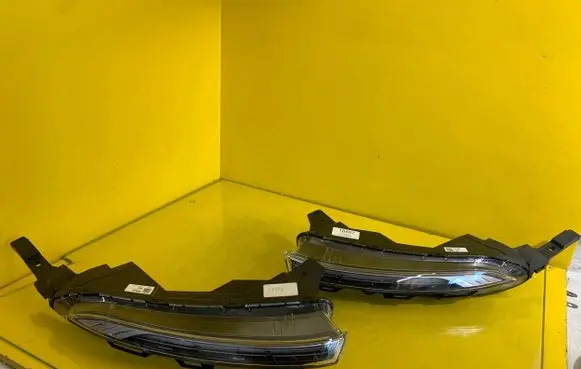 Hyundai Bayon Headlight/headlamp 92207Q0600