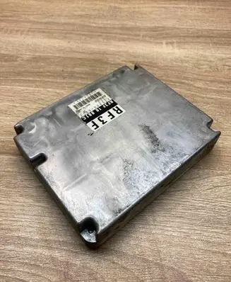 Mazda 323 F Engine control unit/module ECU RF3F18881C 2758005072