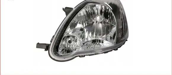 Toyota Yaris Headlight/headlamp 