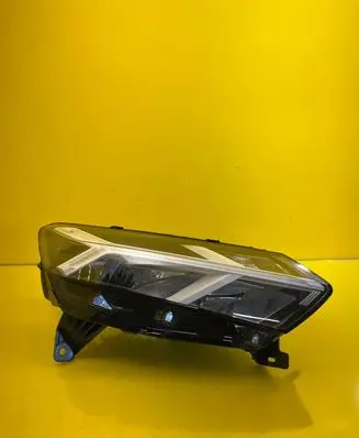 Dacia Sandero III Headlight/headlamp 260107978R