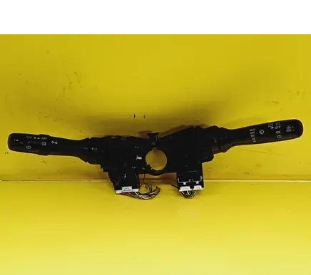 Wiper turn signal indicator stalk/switch