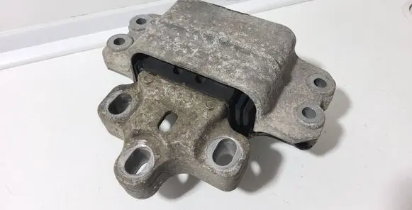 Audi A3 S3 8P Engine mount bracket 1K0199555