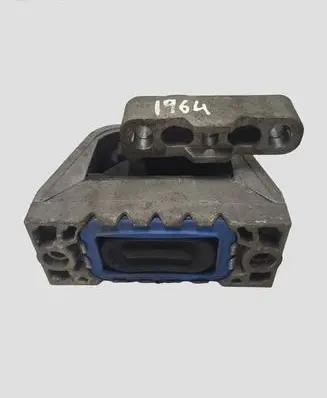 Volkswagen PASSAT B6 Engine mount bracket 1K0199262