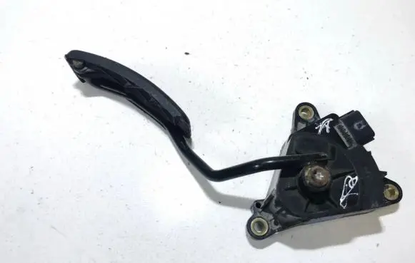 Renault Megane II Accelerator throttle pedal 8200153270 3442b
