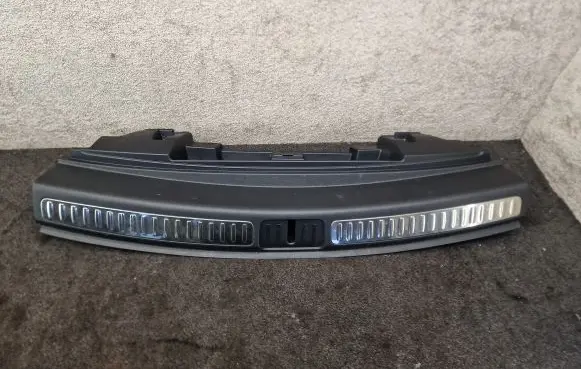 Porsche Macan (95B) Trunk/boot sill cover protection 95B864483