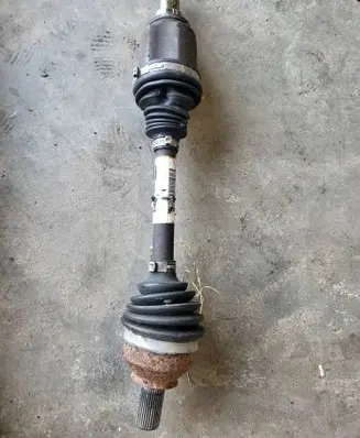 Rear driveshaft