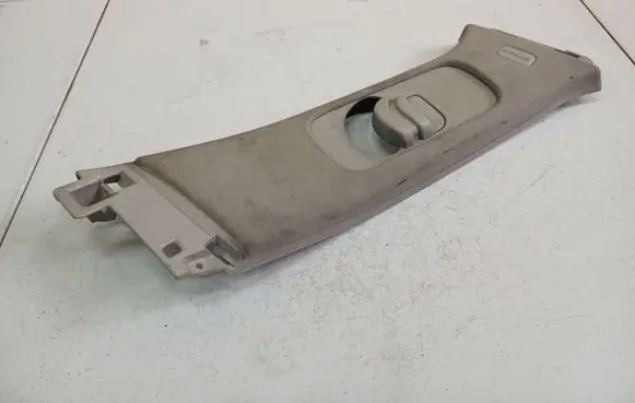 Peugeot 407 (B) pillar trim (top) 9645427377