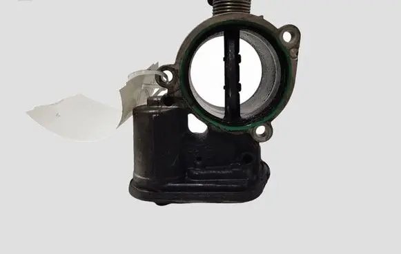 BMW 3 E90 E91 Throttle valve 780437301 B72390868