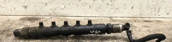 Toyota Avensis T250 Fuel main line pipe