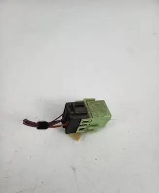 BMW 3 E46 Other relay 8373700
