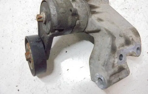 Opel Astra G Belt tensioner pulley 90571112