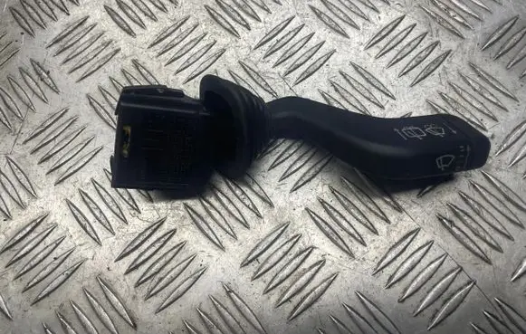 Opel Zafira A Wiper control stalk 90124931 90213327 90213328