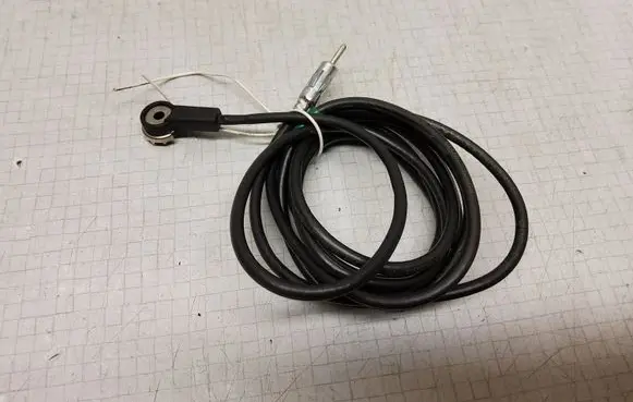 Nissan Almera N16 Radio antenna 