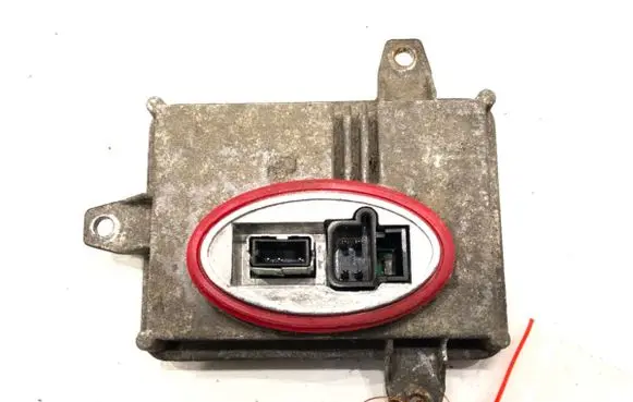 Hyundai i40 Voltage converter/converter module 3Z921-01700